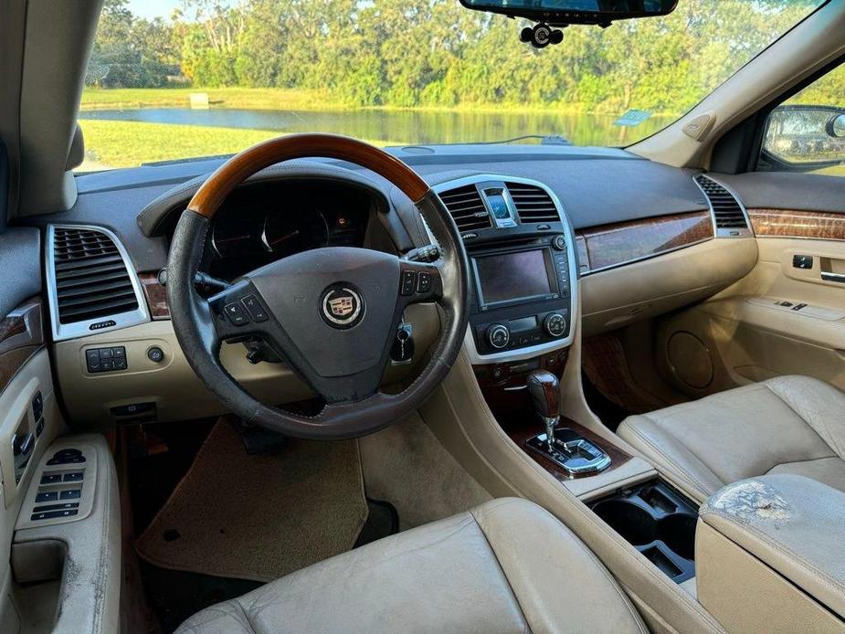 used 2007 Cadillac SRX car