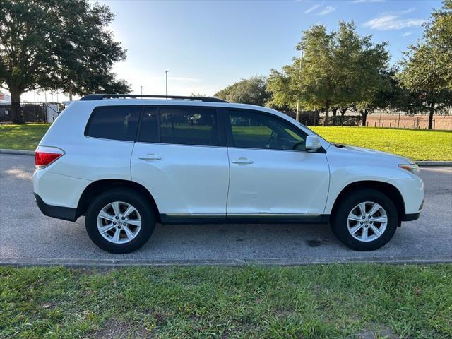 used 2013 Toyota Highlander car