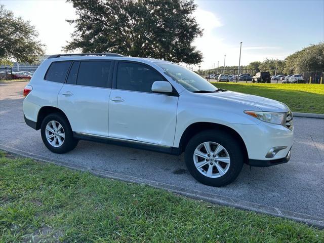used 2013 Toyota Highlander car