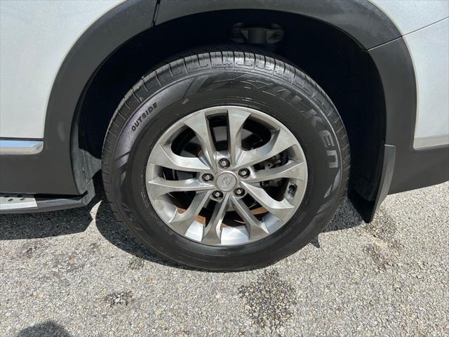 used 2019 Hyundai Santa Fe car, priced at $16,477