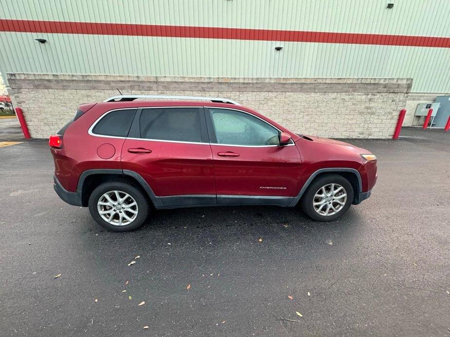 used 2014 Jeep Cherokee car, priced at $7,477