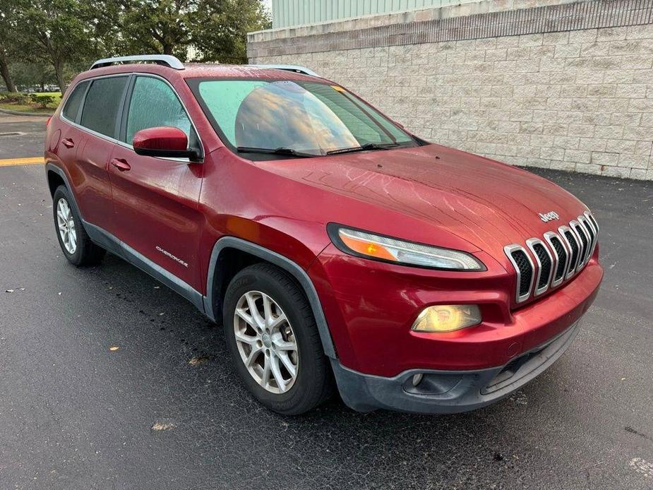 used 2014 Jeep Cherokee car, priced at $7,477