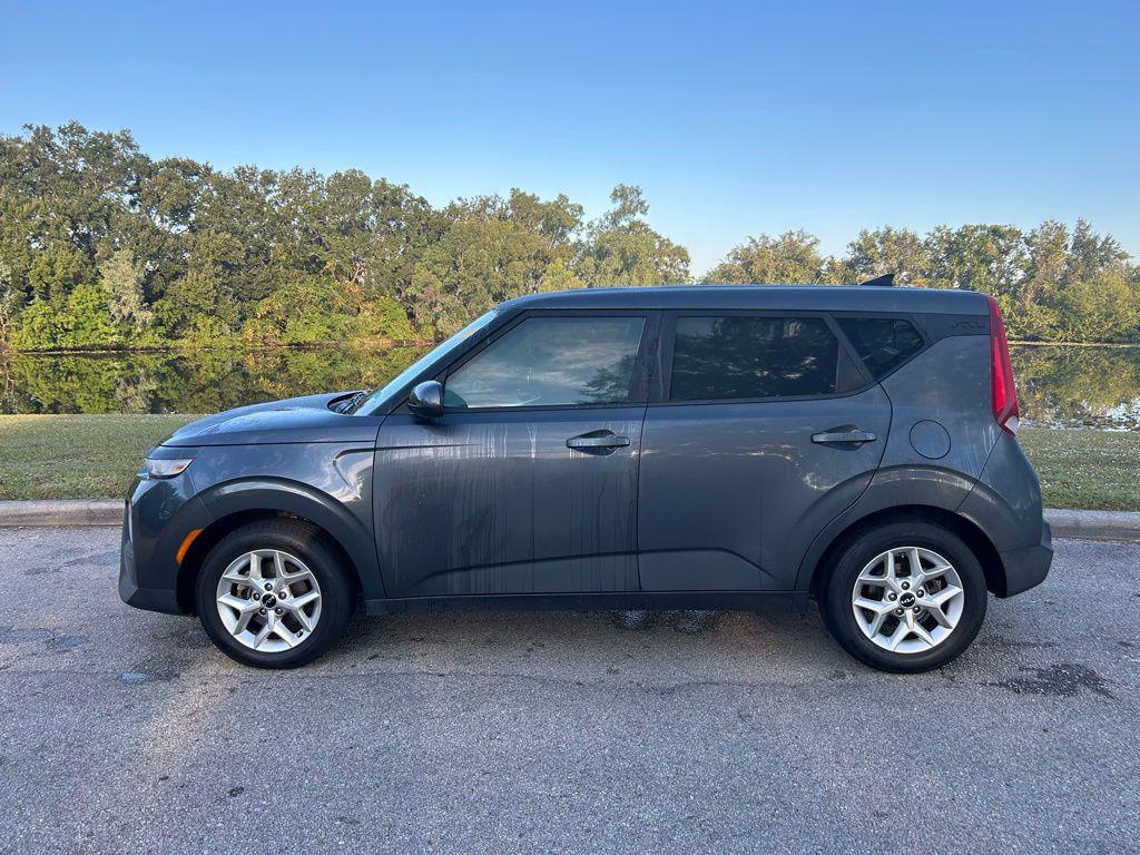 used 2022 Kia Soul car, priced at $15,437