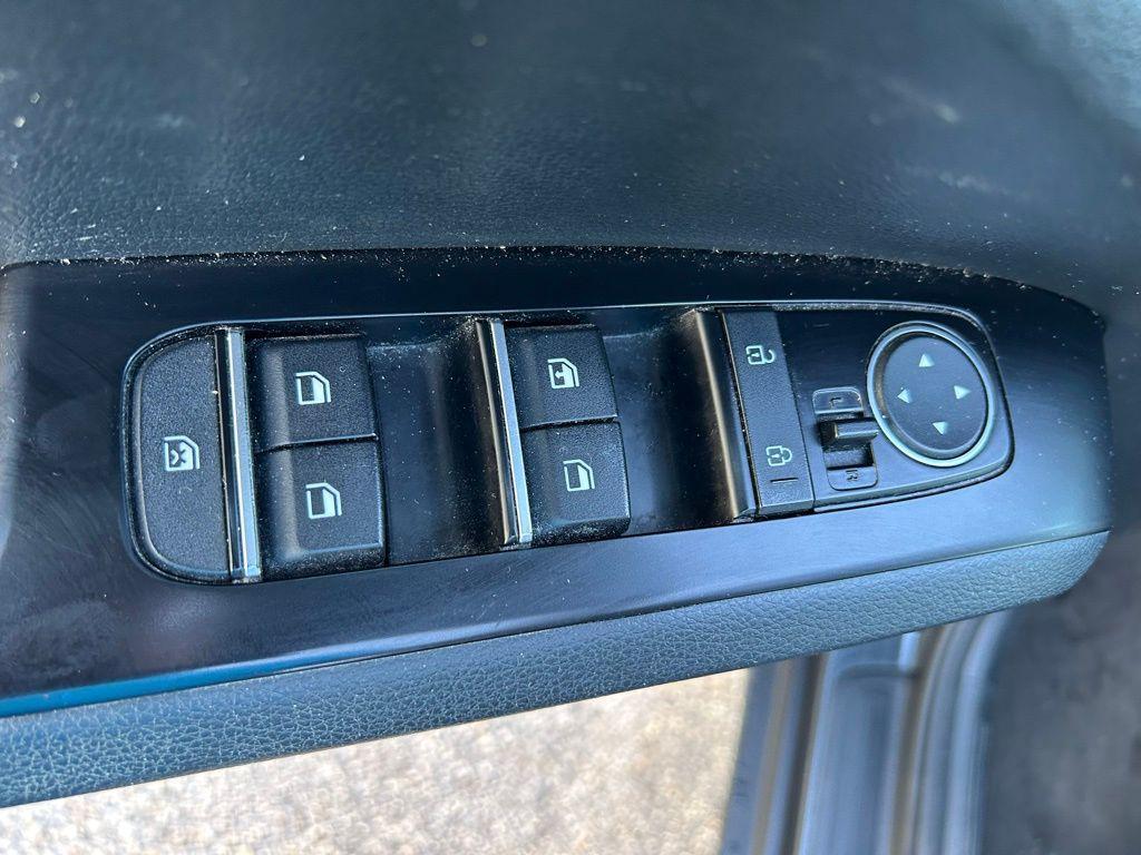 used 2022 Kia Soul car, priced at $15,437