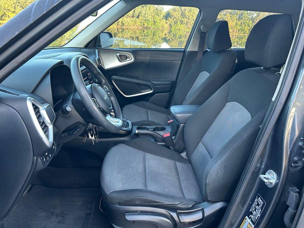 used 2022 Kia Soul car, priced at $15,437