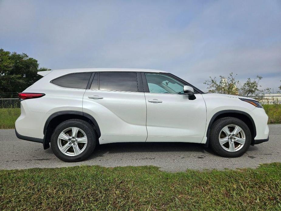 used 2023 Toyota Highlander car, priced at $35,977