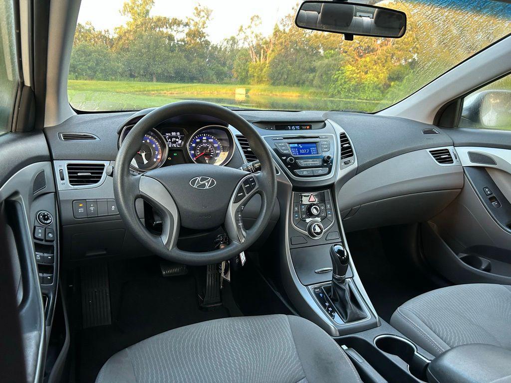 used 2015 Hyundai Elantra car