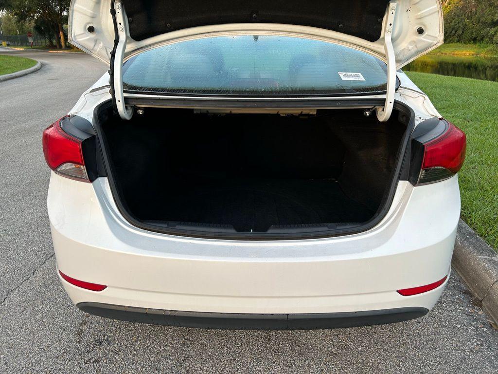 used 2015 Hyundai Elantra car
