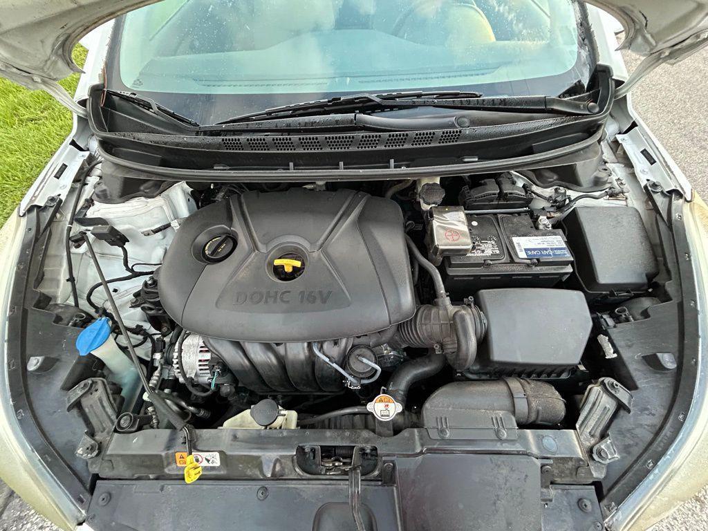 used 2015 Hyundai Elantra car
