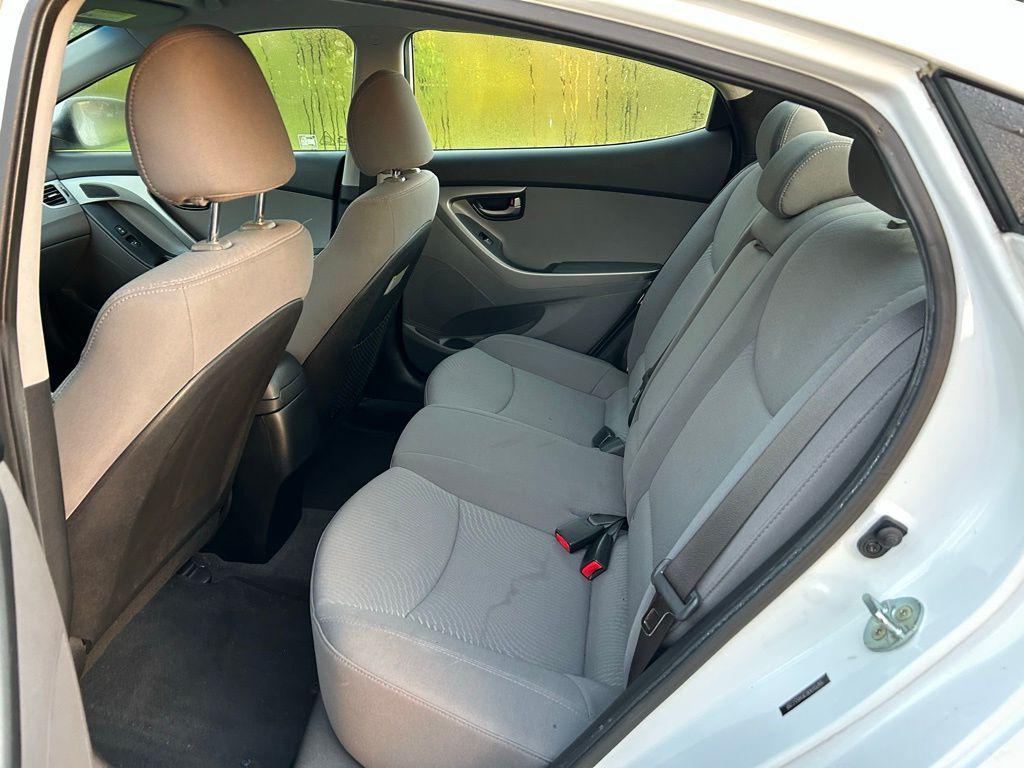 used 2015 Hyundai Elantra car