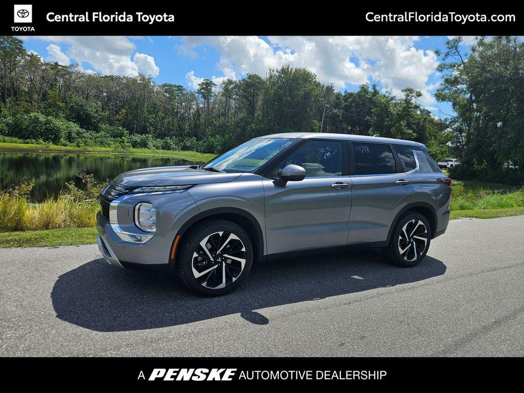 used 2024 Mitsubishi Outlander car, priced at $23,437