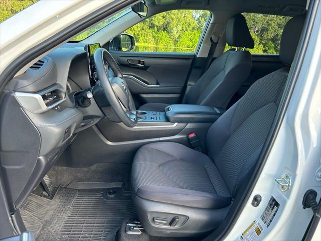 used 2023 Toyota Highlander car, priced at $34,977