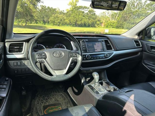 used 2018 Toyota Highlander car, priced at $22,937