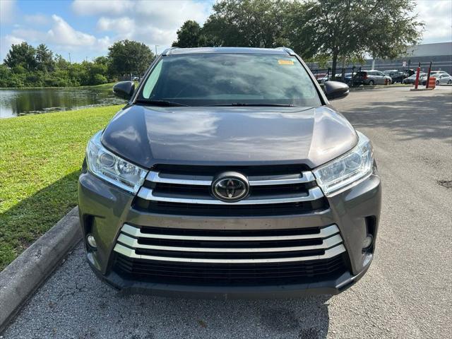 used 2018 Toyota Highlander car, priced at $22,937
