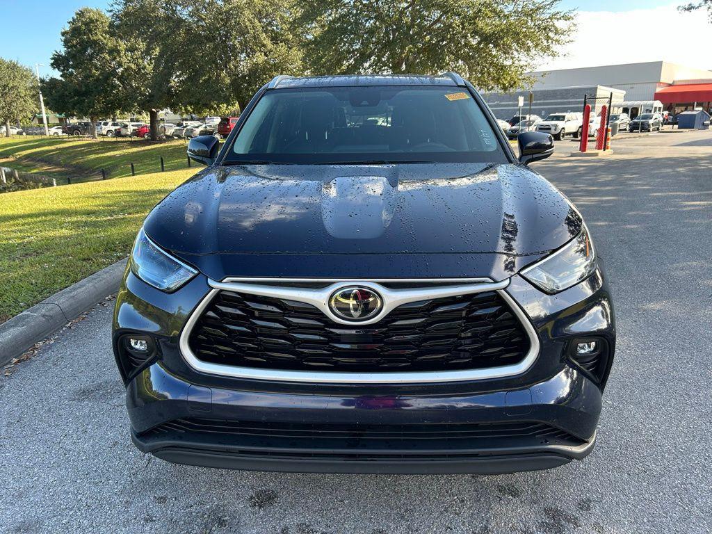 used 2024 Toyota Highlander car, priced at $38,537