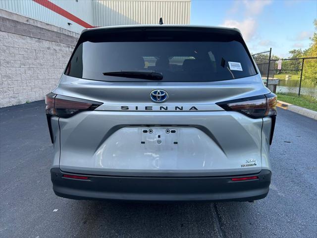 used 2023 Toyota Sienna car