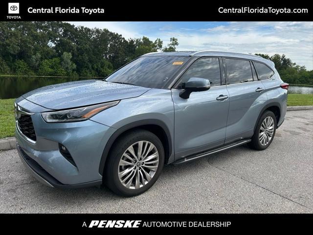 used 2022 Toyota Highlander car, priced at $38,977