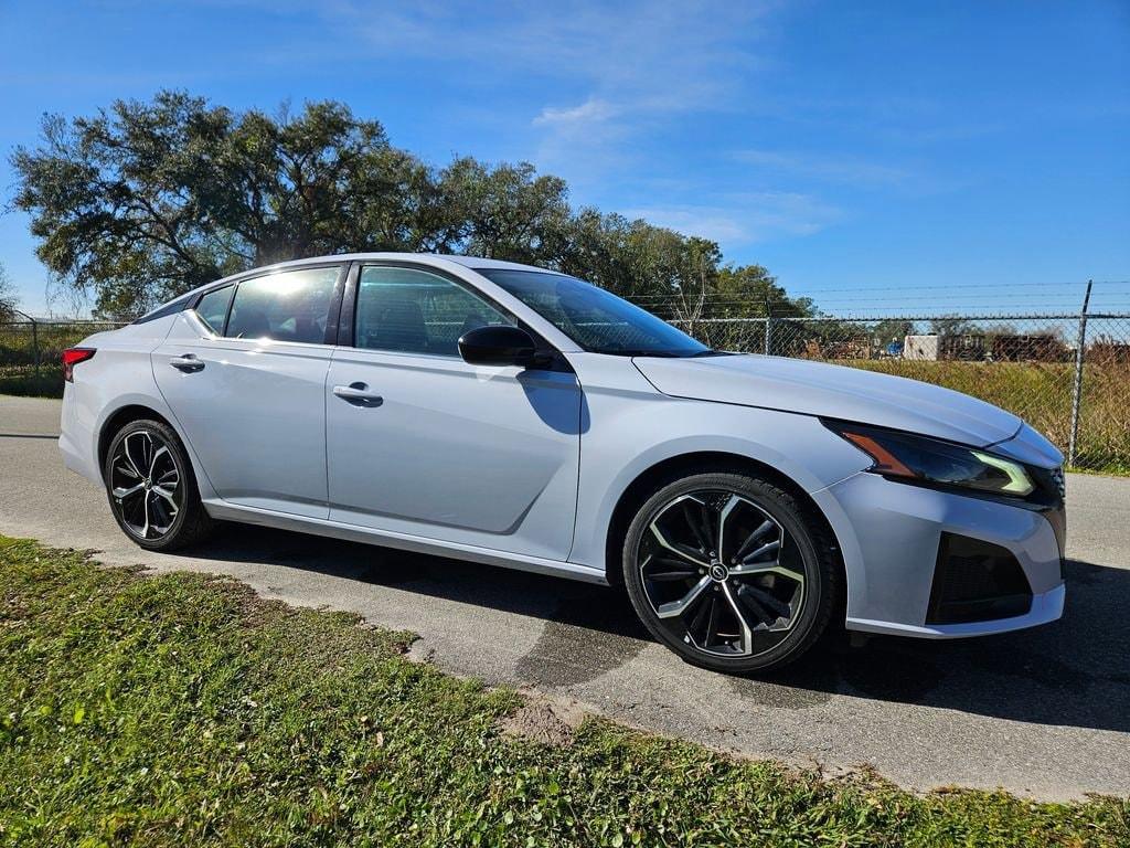 used 2023 Nissan Altima car, priced at $18,977