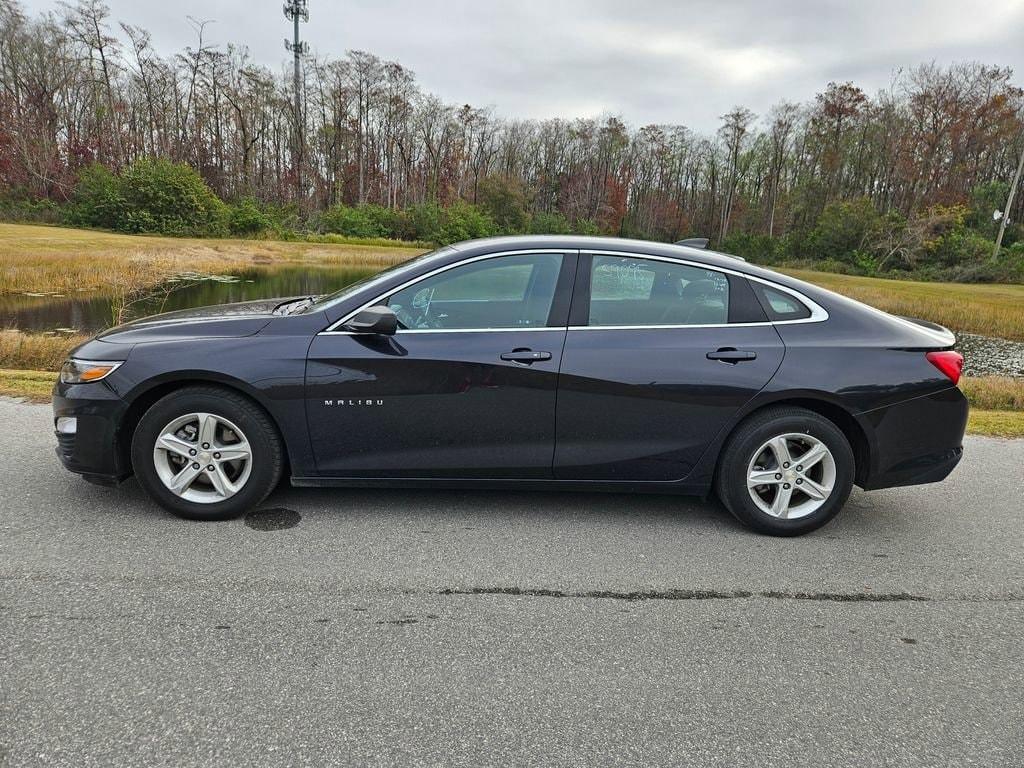 used 2022 Chevrolet Malibu car, priced at $16,977