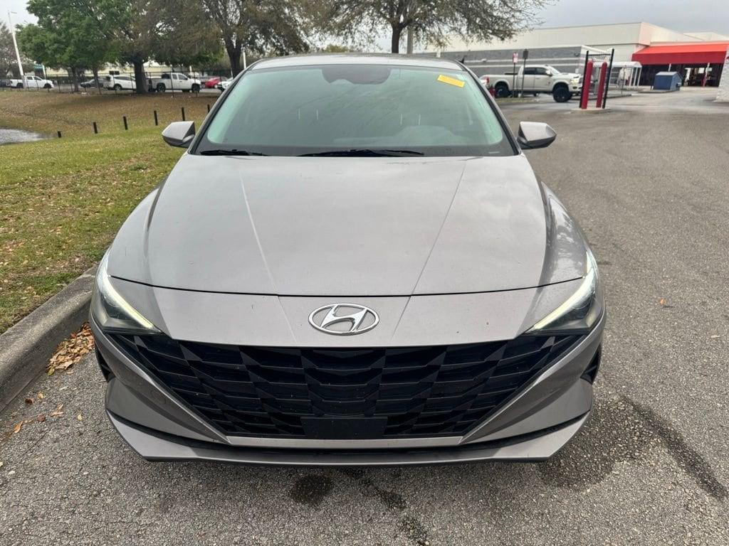 used 2023 Hyundai Elantra car