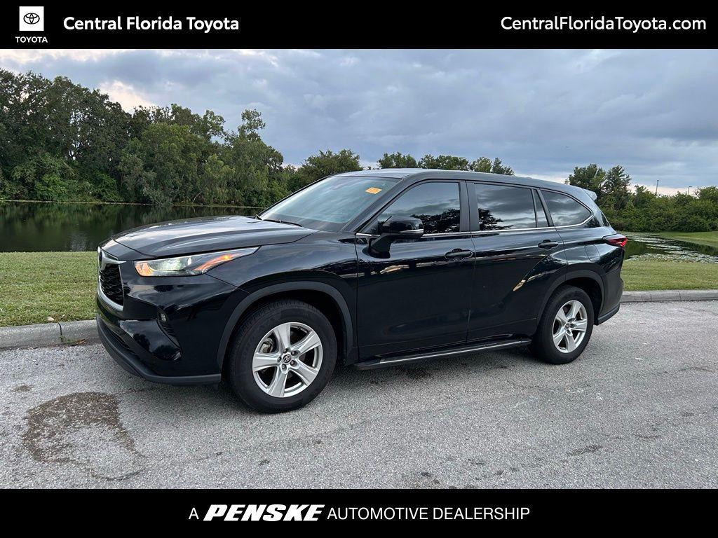 used 2024 Toyota Highlander car, priced at $36,937