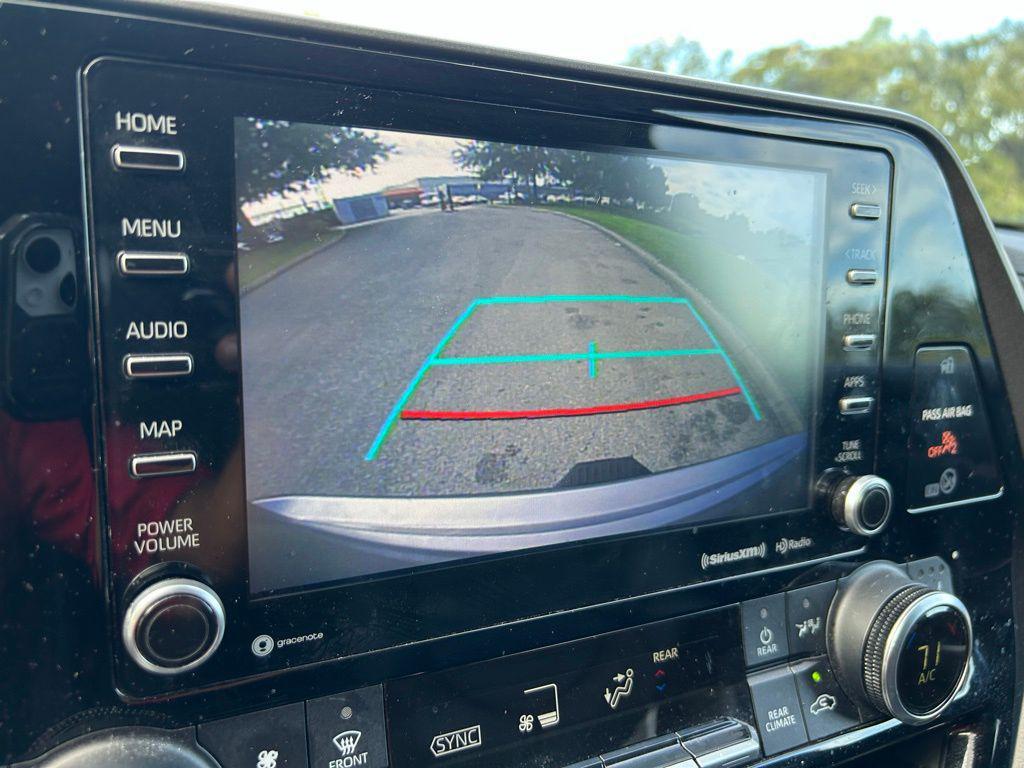 used 2021 Toyota Highlander Hybrid car, priced at $29,737
