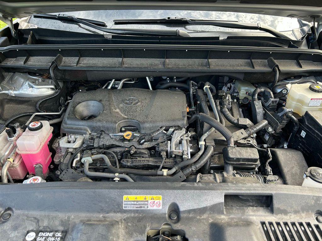 used 2021 Toyota Highlander Hybrid car, priced at $29,737