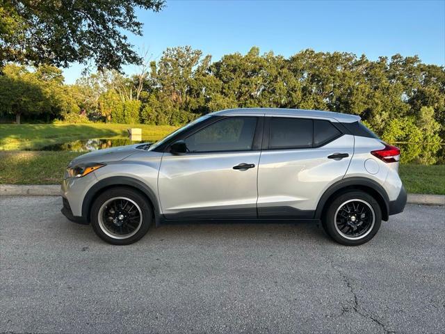 used 2020 Nissan Kicks car