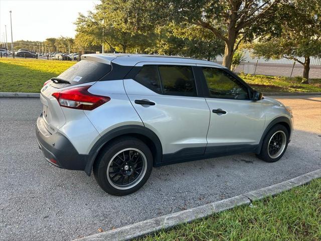 used 2020 Nissan Kicks car