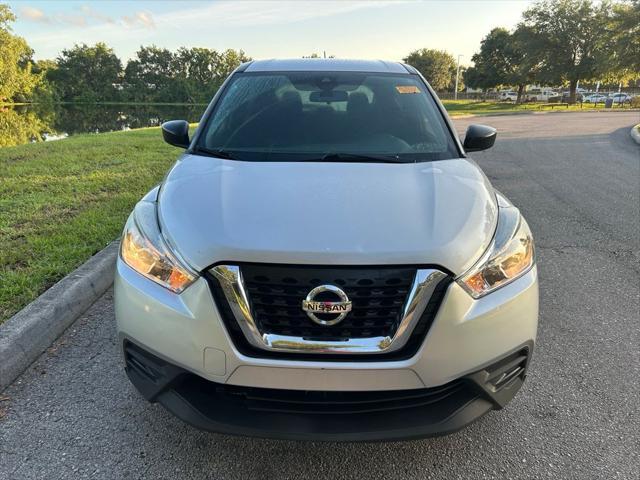 used 2020 Nissan Kicks car