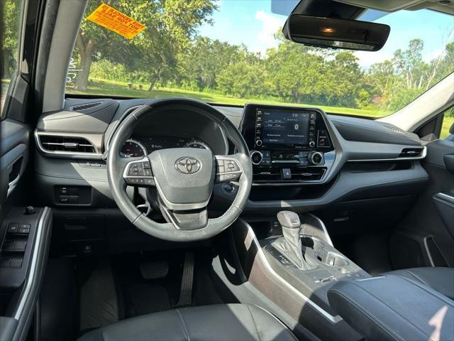 used 2022 Toyota Highlander car, priced at $32,977