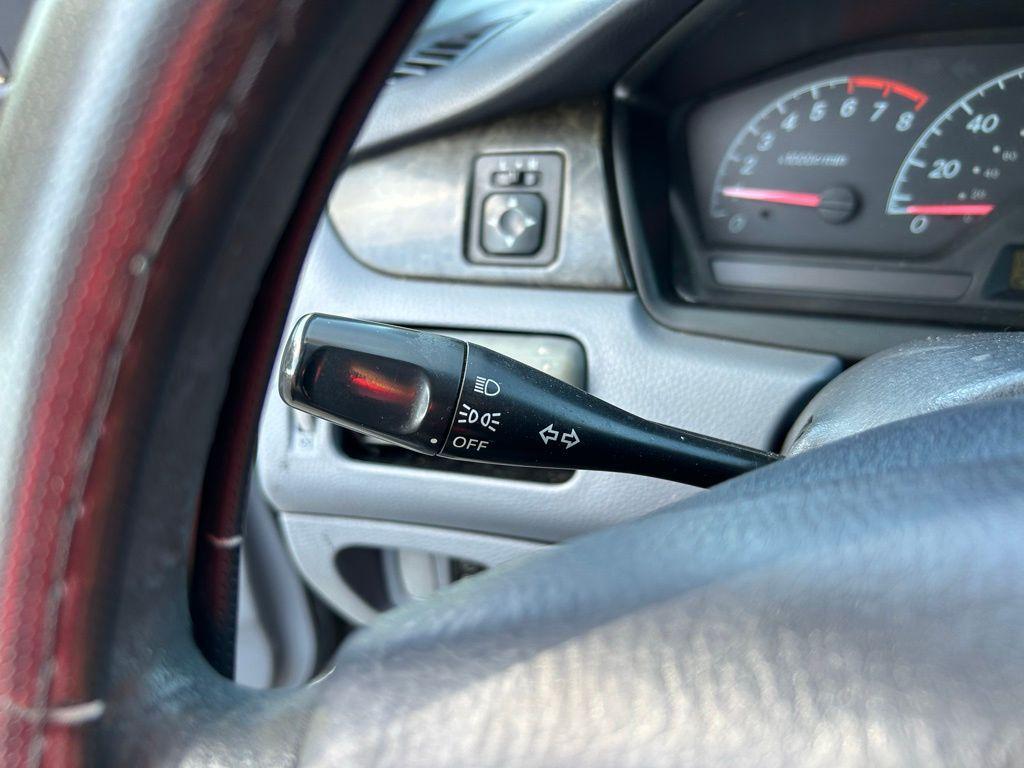 used 2002 Mitsubishi Lancer car