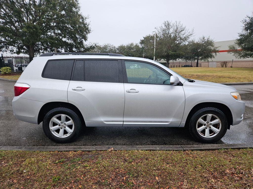 used 2010 Toyota Highlander car