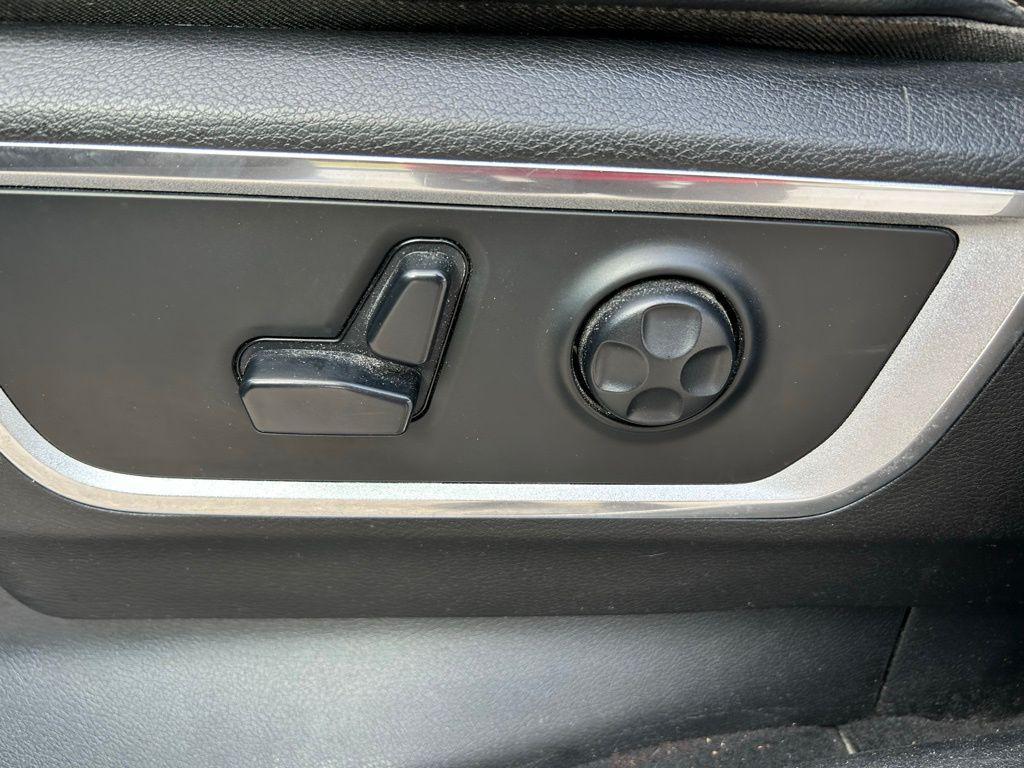 used 2019 Ram 1500 car