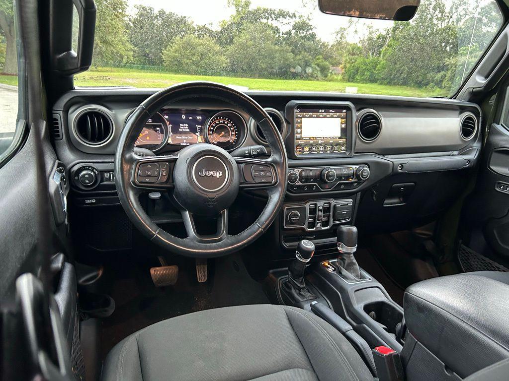 used 2021 Jeep Gladiator car, priced at $28,977