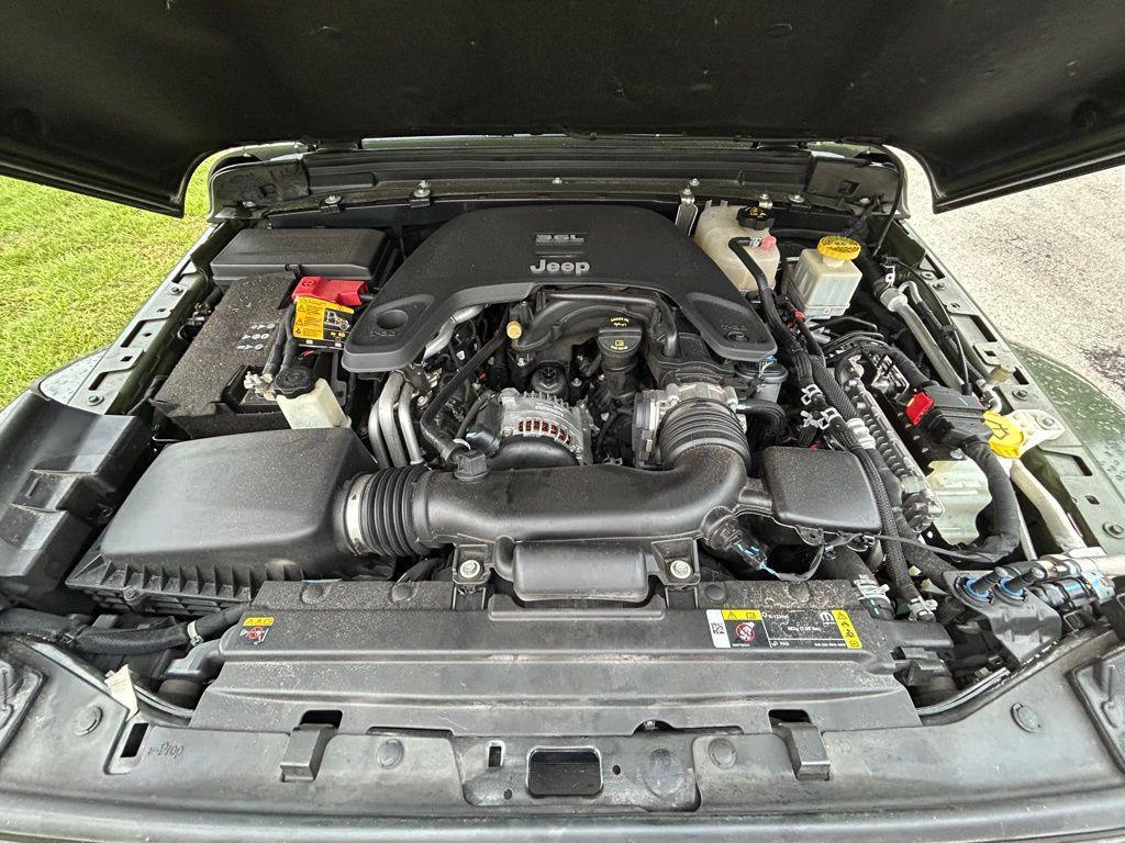 used 2021 Jeep Gladiator car, priced at $28,977