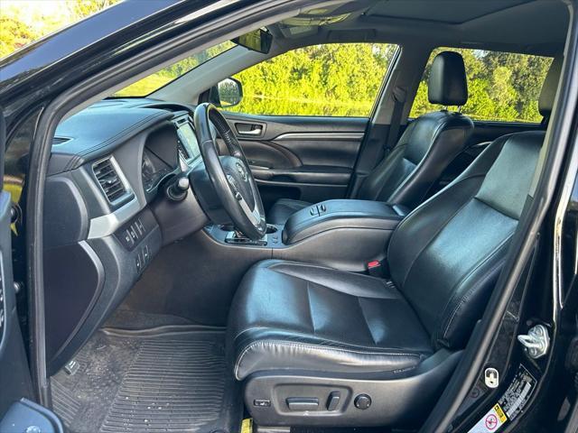 used 2019 Toyota Highlander car