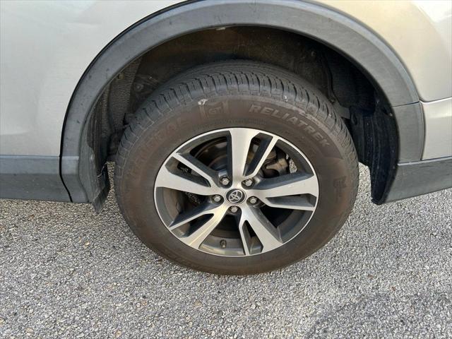 used 2018 Toyota RAV4 car