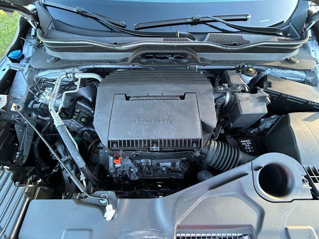 used 2025 Honda Pilot car, priced at $39,977