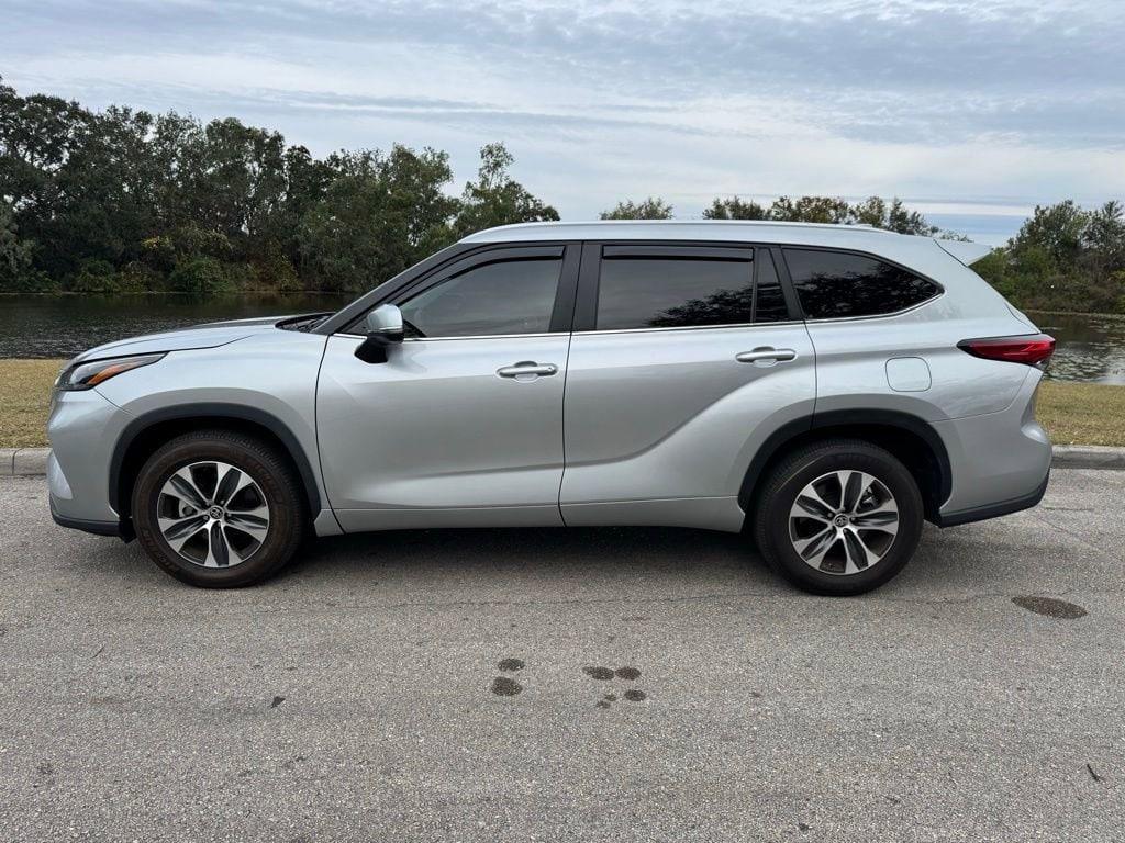 used 2023 Toyota Highlander car, priced at $36,977