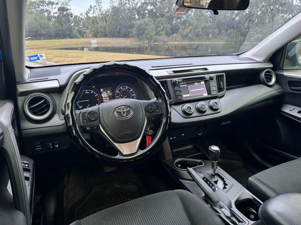 used 2018 Toyota RAV4 car