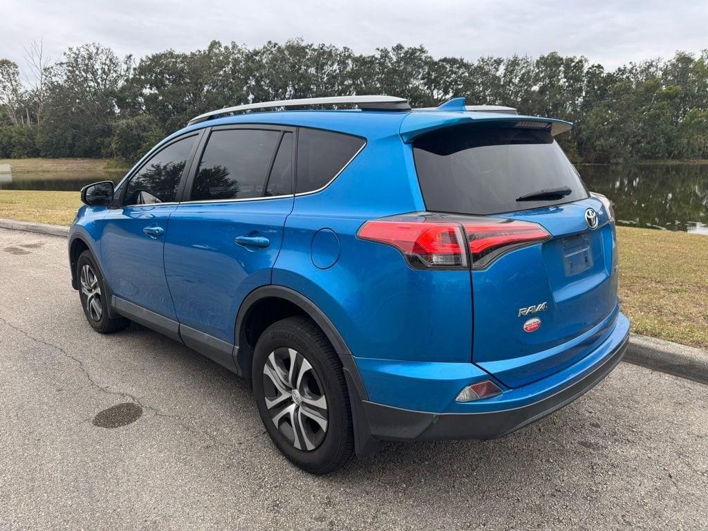 used 2018 Toyota RAV4 car