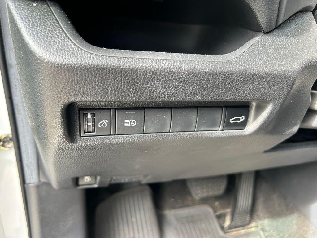 used 2022 Toyota RAV4 Hybrid car, priced at $27,237