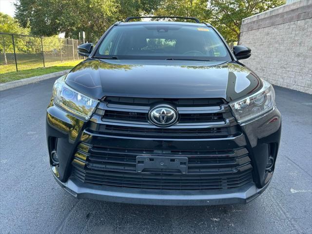 used 2019 Toyota Highlander car, priced at $27,977