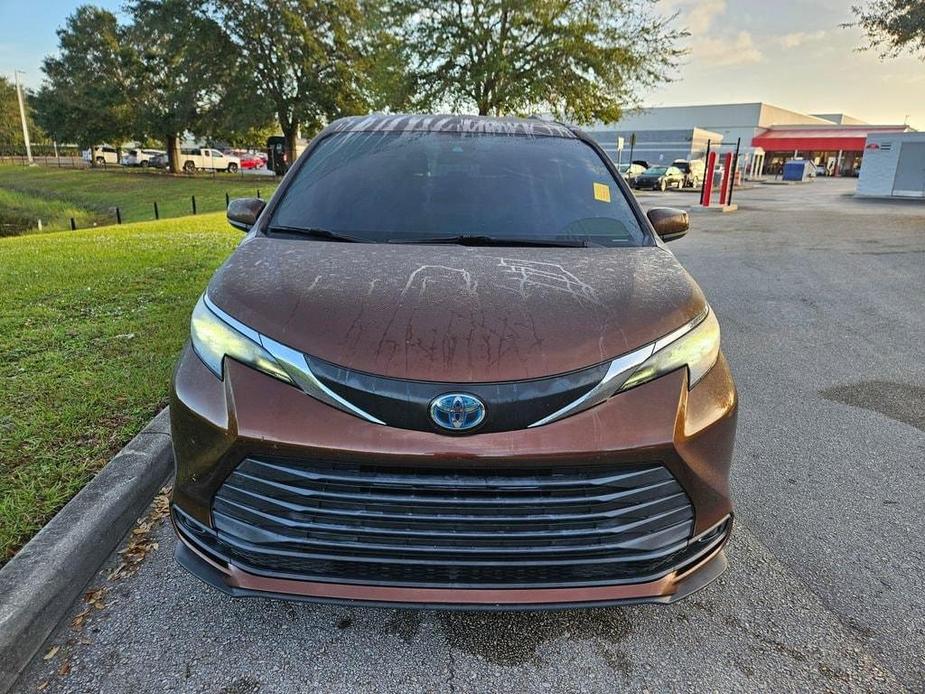 used 2021 Toyota Sienna car, priced at $31,977