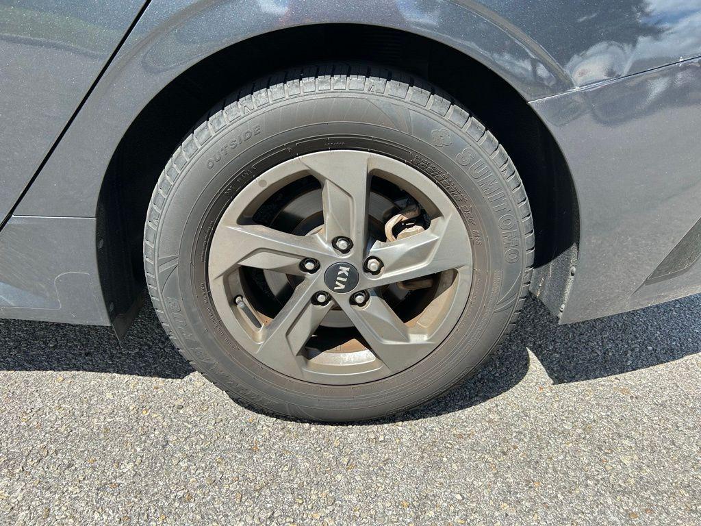 used 2021 Kia K5 car, priced at $16,877