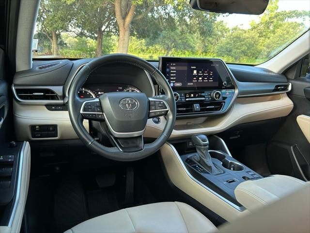 used 2023 Toyota Highlander car, priced at $39,477