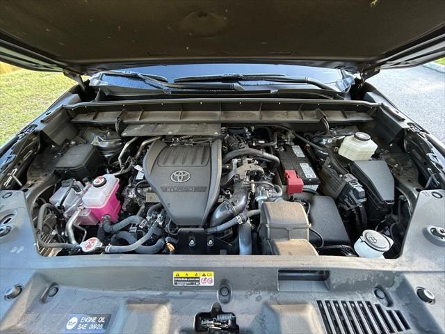 used 2023 Toyota Highlander car, priced at $39,977
