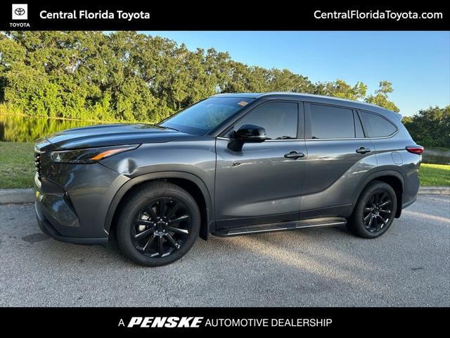 used 2023 Toyota Highlander car, priced at $39,977