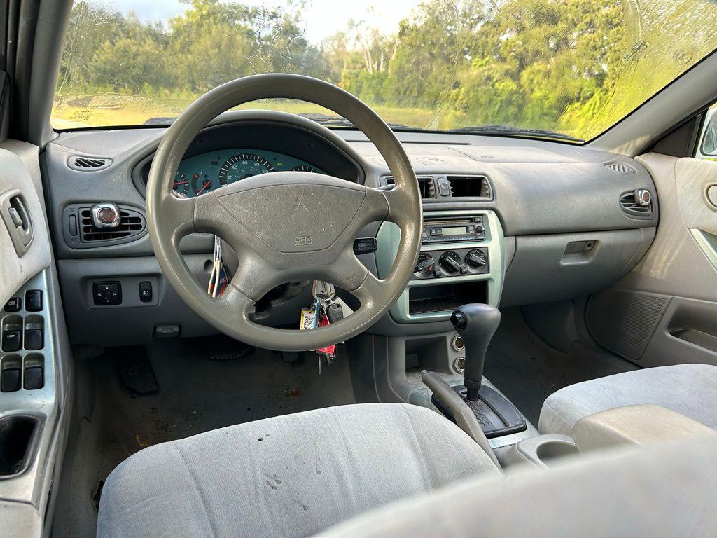 used 2003 Mitsubishi Galant car